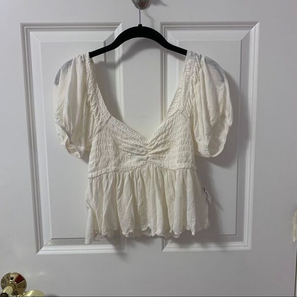 - UO Angelo smocked bodice top - Picture 4 of 5
